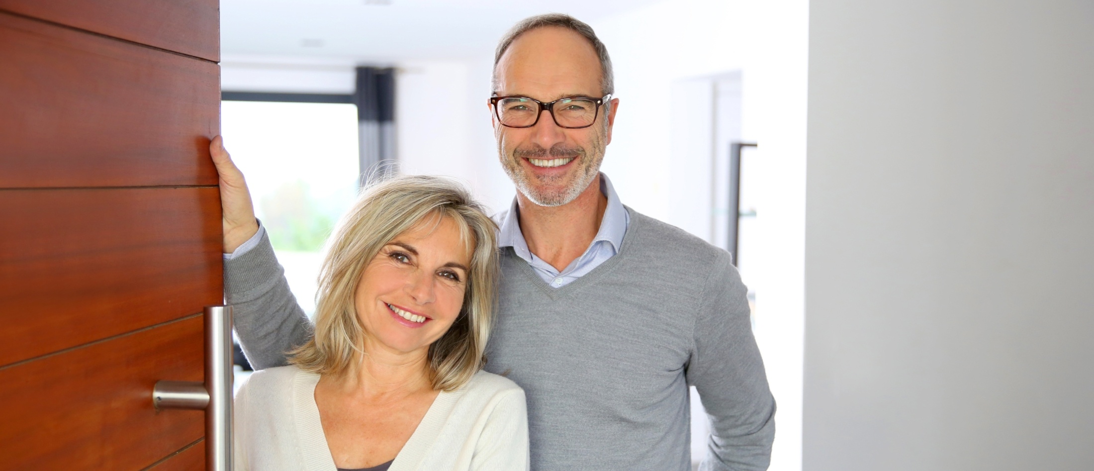 jumbo-non-prime-hero-older-couple-705417-edited.jpeg